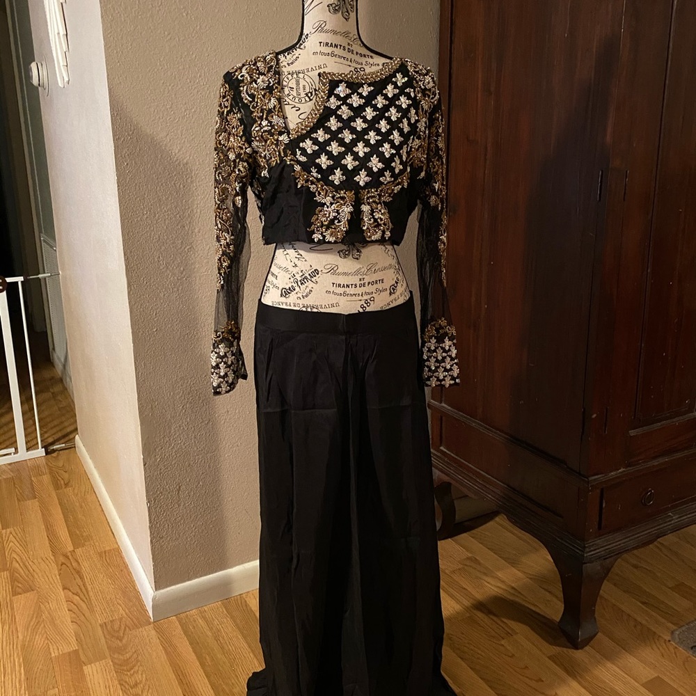 Mina Hasan Formal